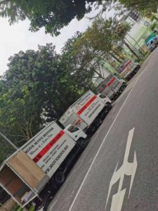 Professional lorry movers Singapore