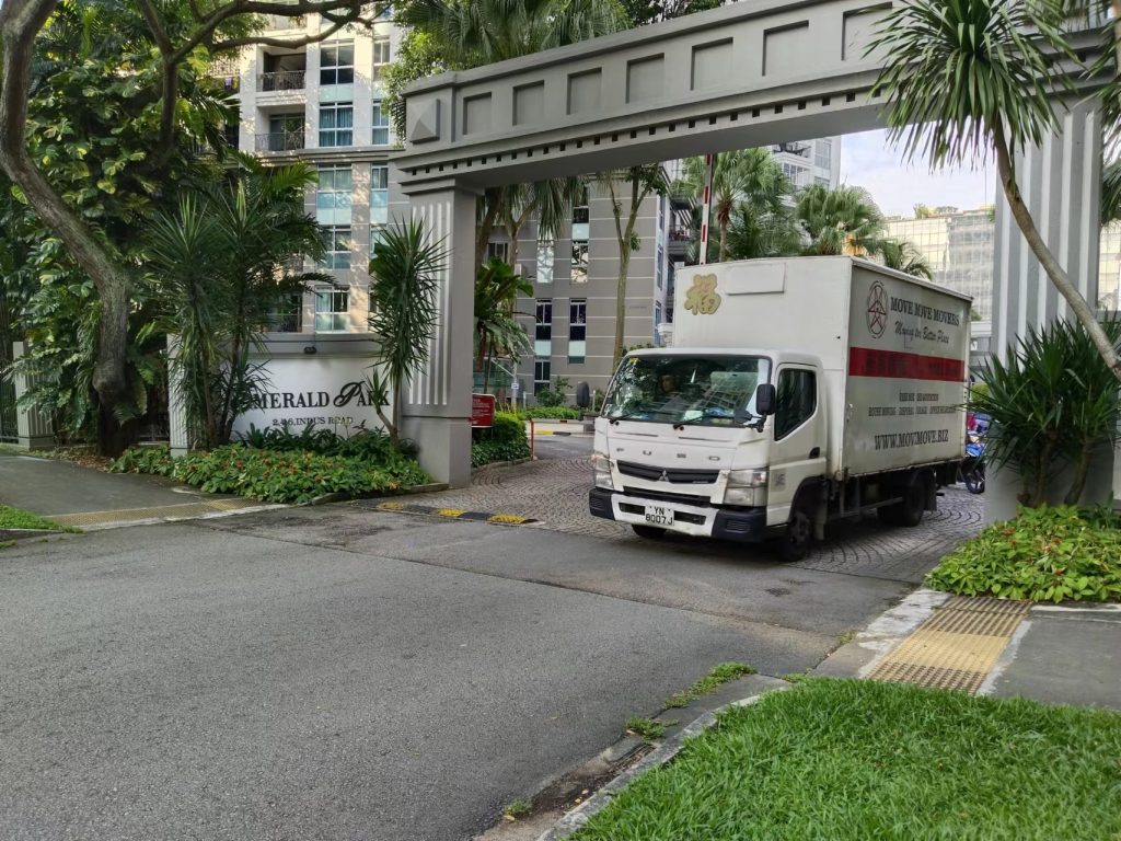 Movers in Bukit Merah