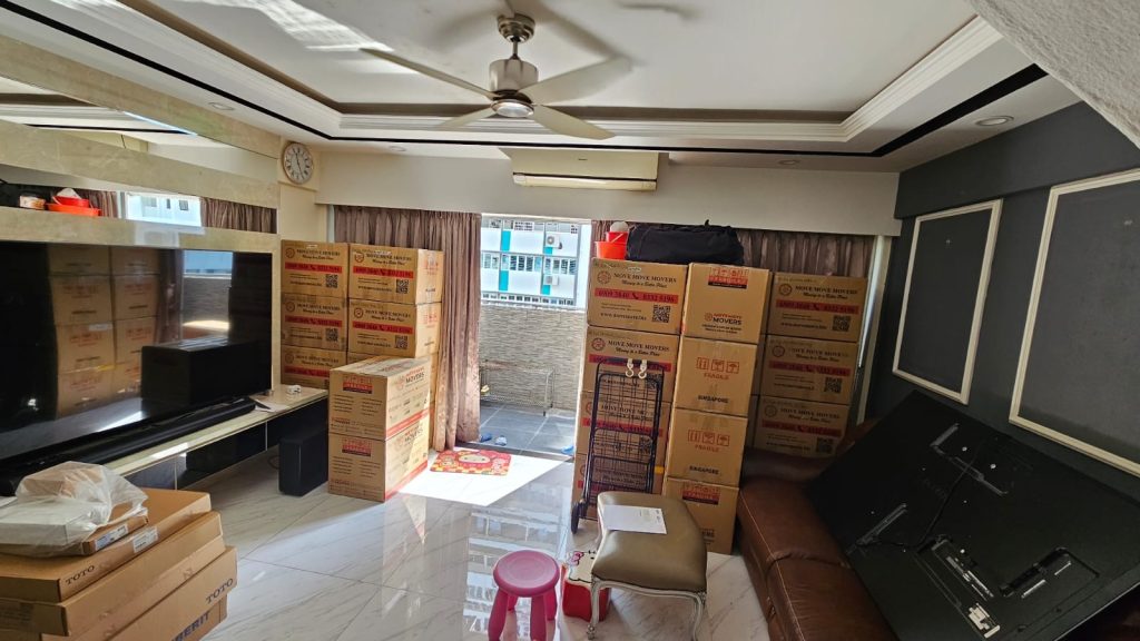 Singapore 5 room hdb moving