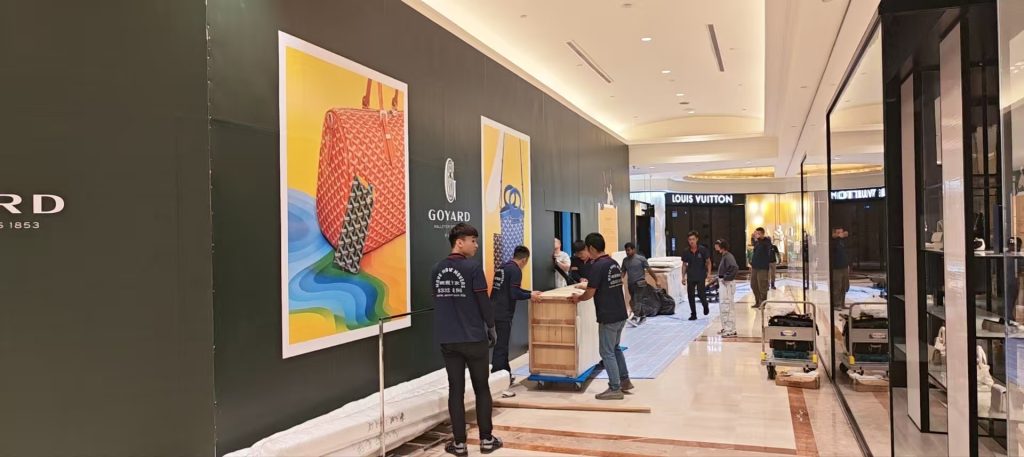 Move Move Movers completed the GOYARD flagship boutique installation